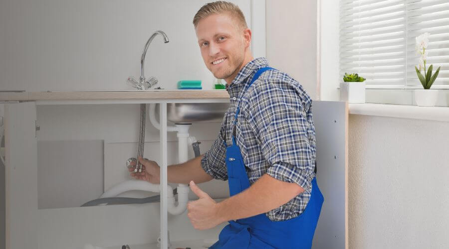 Professional water heater repair in Leota, MN